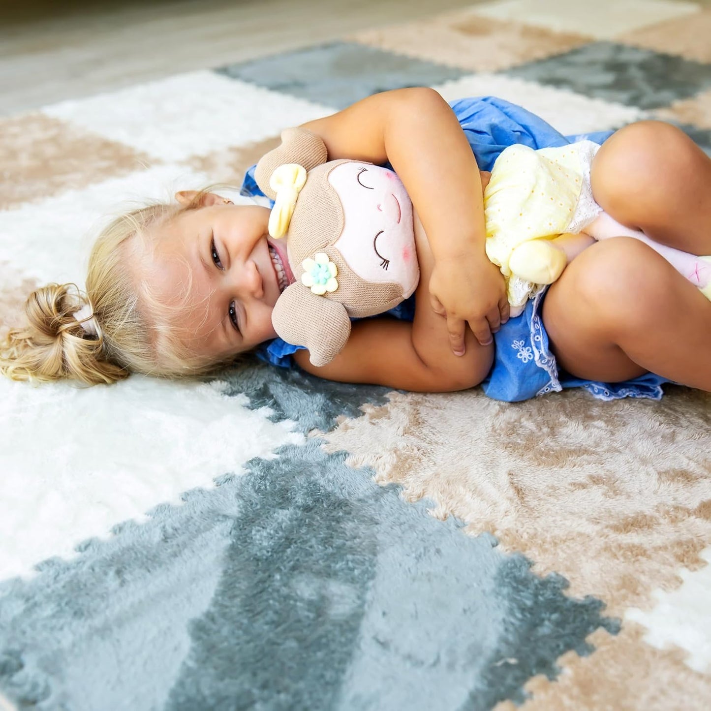 Fluffy Interlocking Floor Mats – Washable Non-Slip EVA Foam for Safe Play Areas – Customizable Sizes and Vibrant Colors 3
