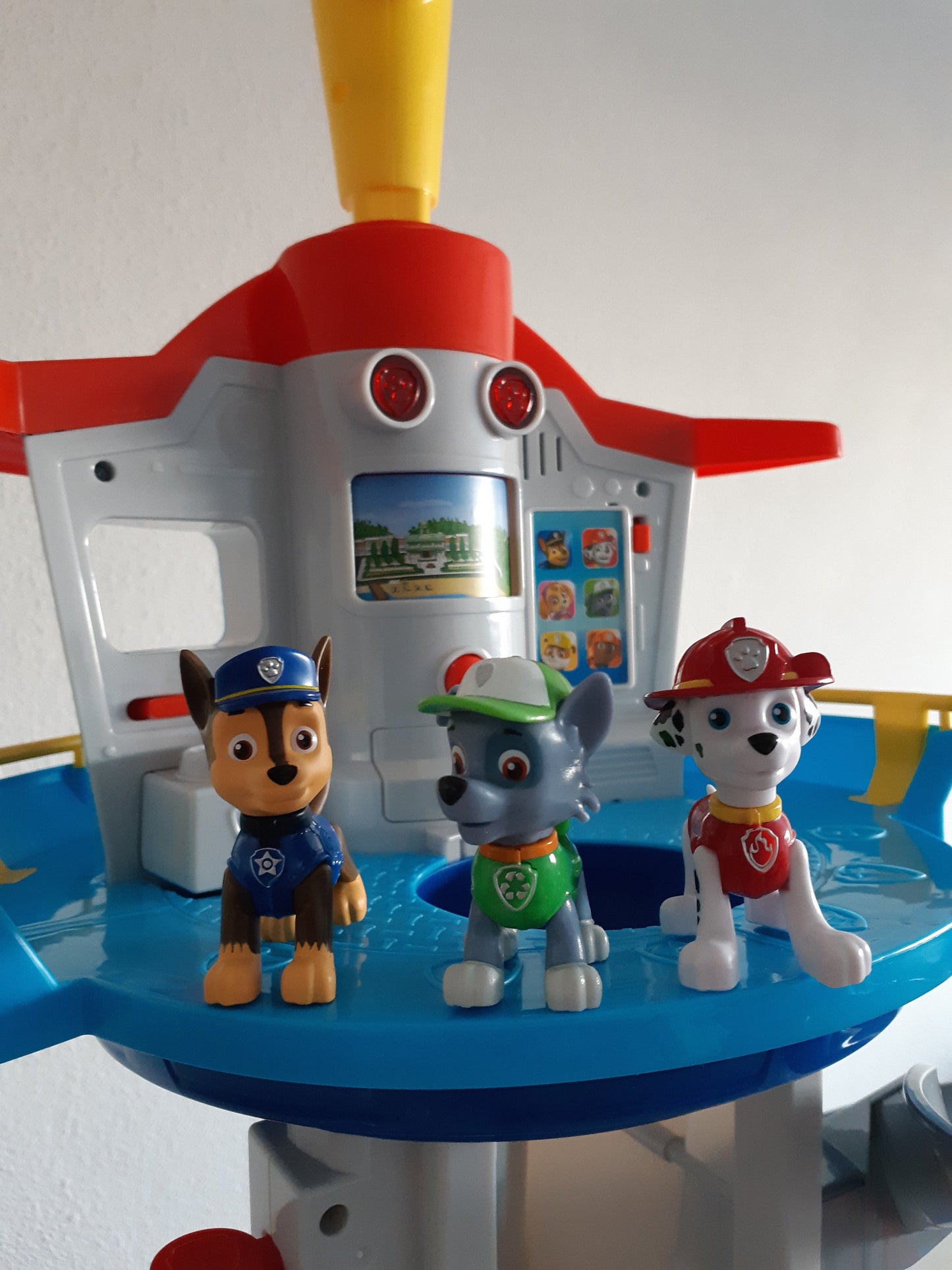 Kids Playset with Slide and Cars – Durable Indoor Outdoor Adventure Toy for Creative Play, Safe Plastic, Easy Assembly, Age 4+ 2