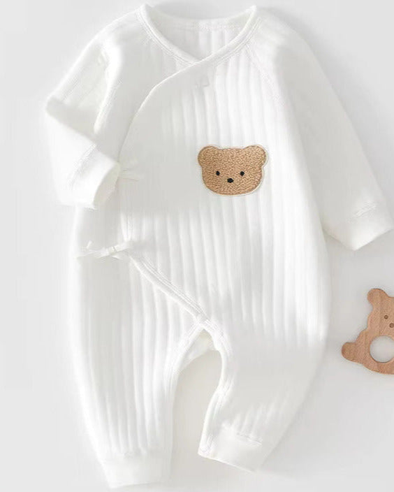 Organic Cotton Newborn Romper with Teddy Bear Boucle Design and Bow Closure – Unisex Baby Grow 6