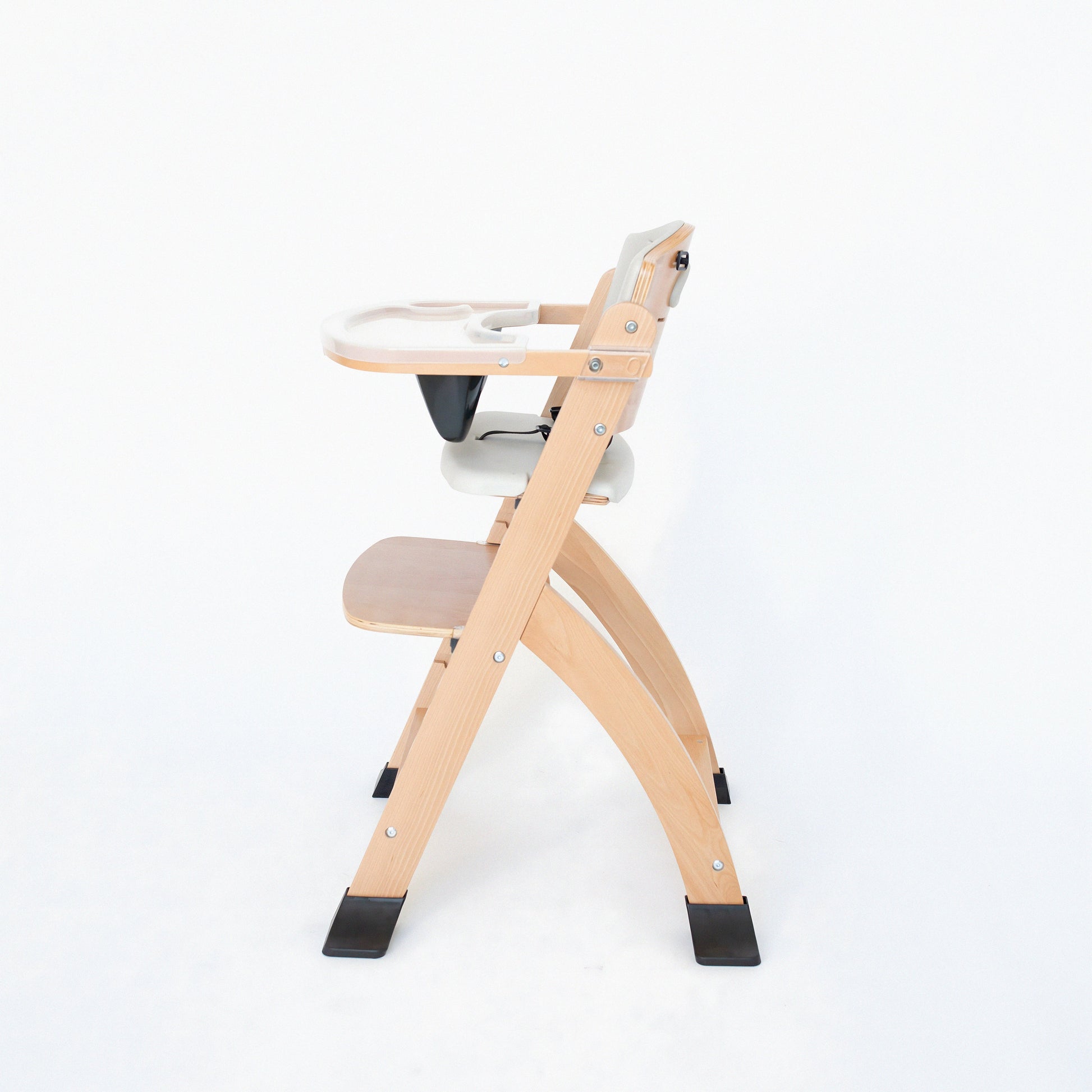 Wooden Adjustable Baby High Chair with EZ-Seat Technology – Sustainable Beechwood Design for All Ages 3